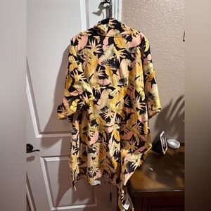Billabong woman’s Leaf Print Jacket - Yellow and Black